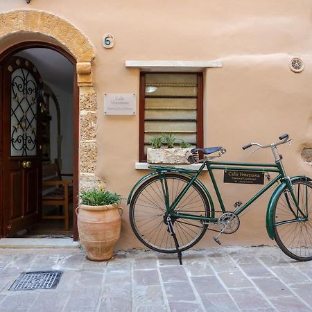 Calle Veneziana Chania  Luaran gambar