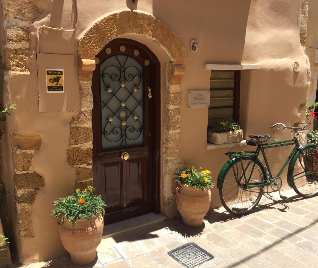 Calle Veneziana Chania  Luaran gambar