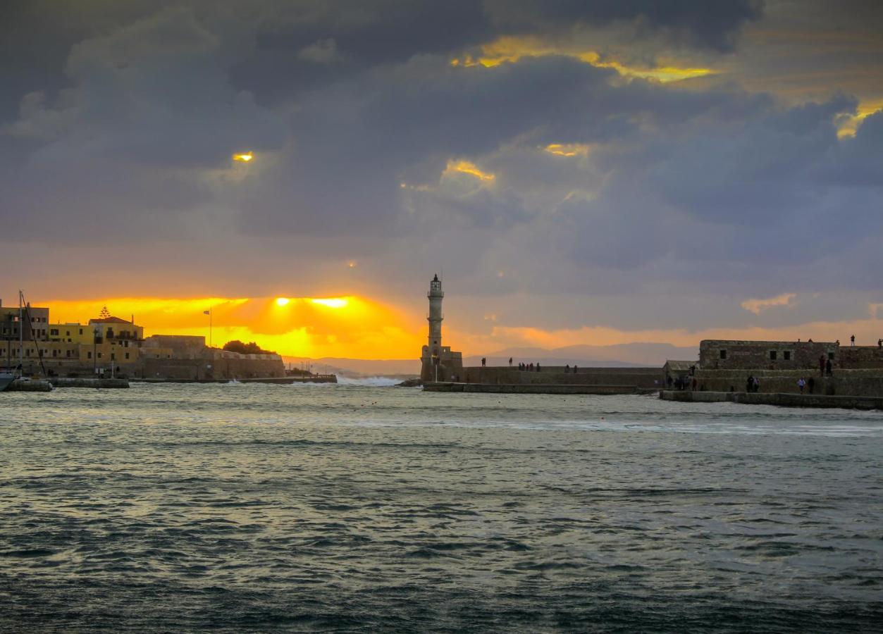 Calle Veneziana Chania  Luaran gambar
